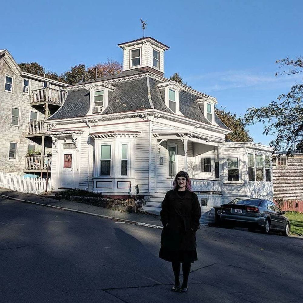 Meet your Posher, Robin